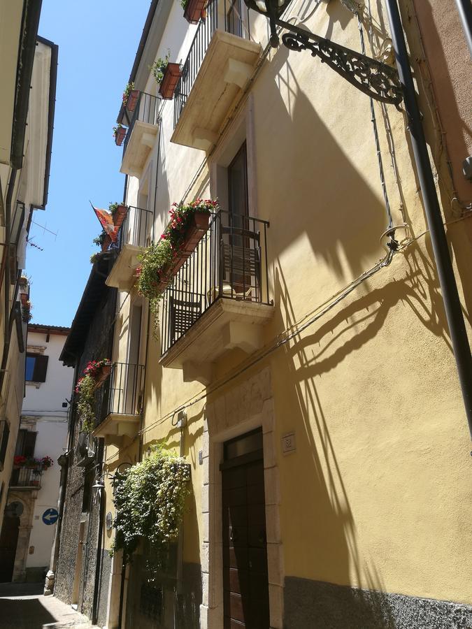 Legacy Bed and Breakfast Sulmona Eksteriør billede