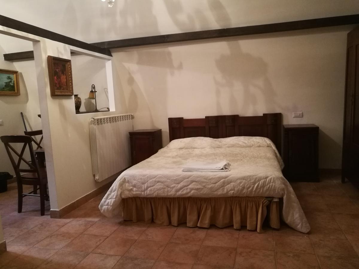 Legacy Bed and Breakfast Sulmona Eksteriør billede