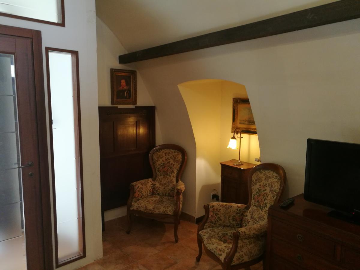 Legacy Bed and Breakfast Sulmona Eksteriør billede