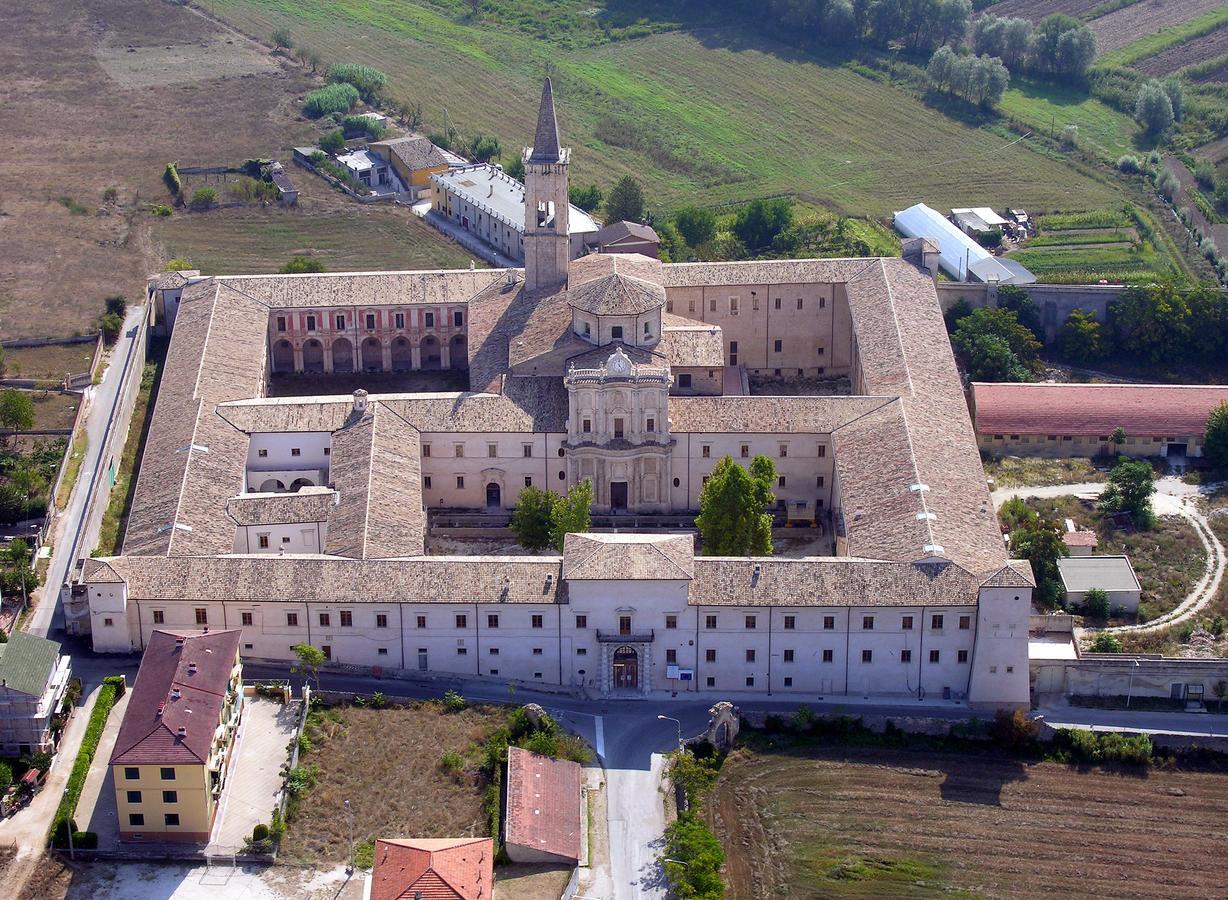 Legacy Bed and Breakfast Sulmona Eksteriør billede